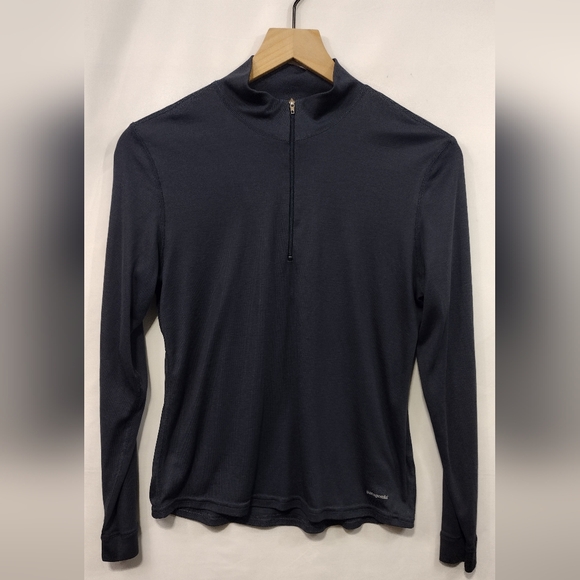 Patagonia Tops - Patagonia Lightweight Athletic 1/4 Zip Top Women's MP Black Outdoor Sporty